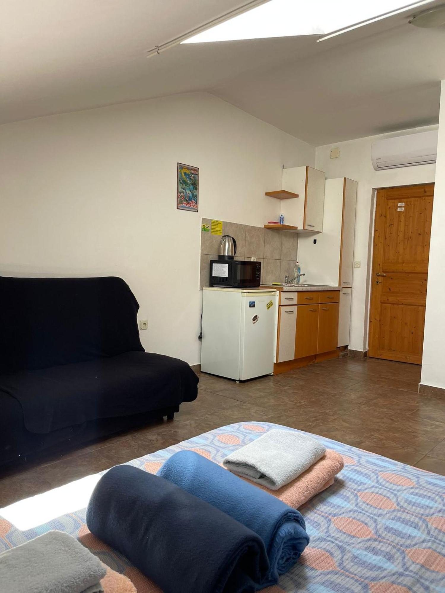 Dejan Apartment-Top Centar Pula Luaran gambar