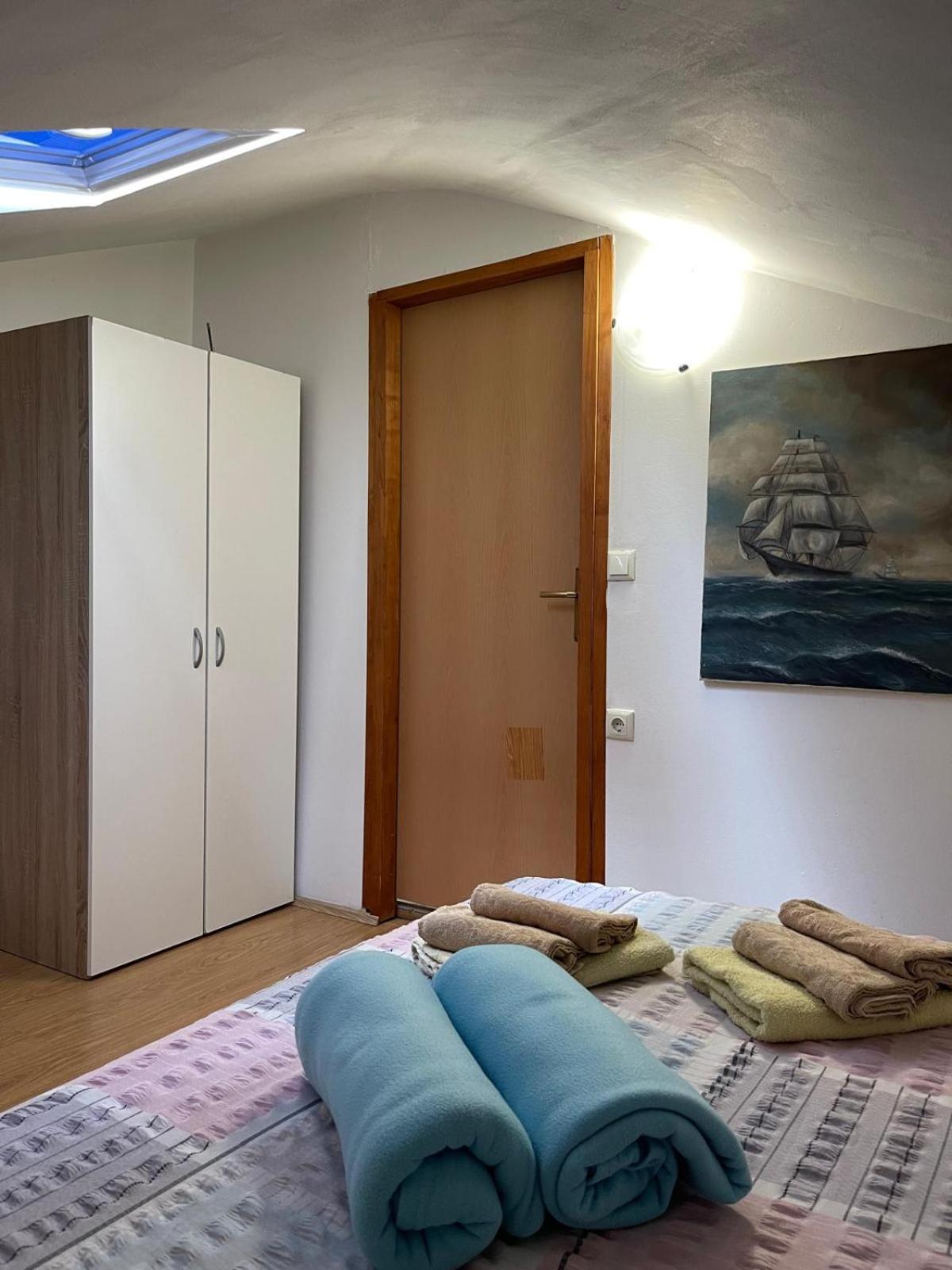 Dejan Apartment-Top Centar Pula Luaran gambar