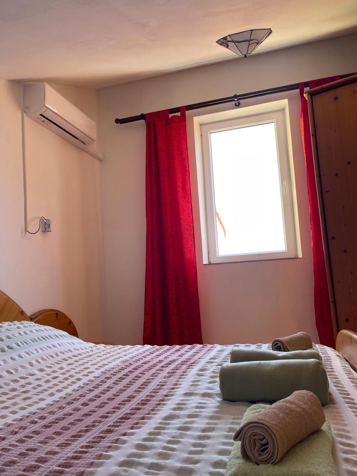 Dejan Apartment-Top Centar Pula Luaran gambar