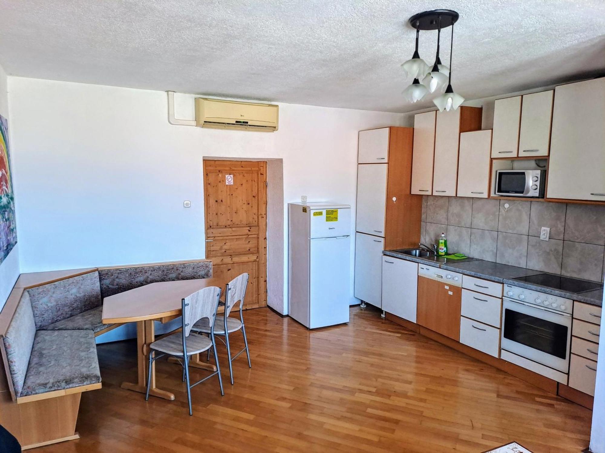 Dejan Apartment-Top Centar Pula Luaran gambar